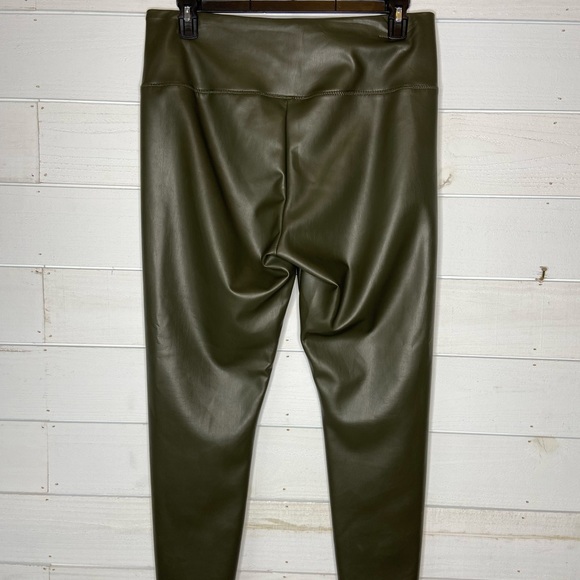 🌟HP🌟 Rachel Zoe Faux Leather Pants - 12 - Picture 4 of 12
